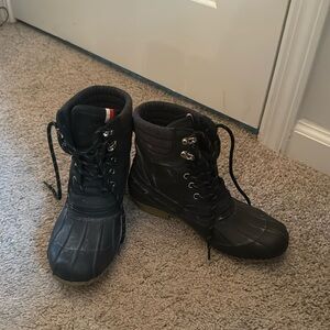 Tommy Hilfiger black duck boots